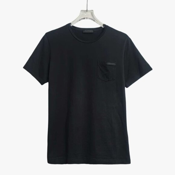 DM0039 Prada Black Short-Sleeve T-Shirt With Chest Pocket - Picture 1 of 8